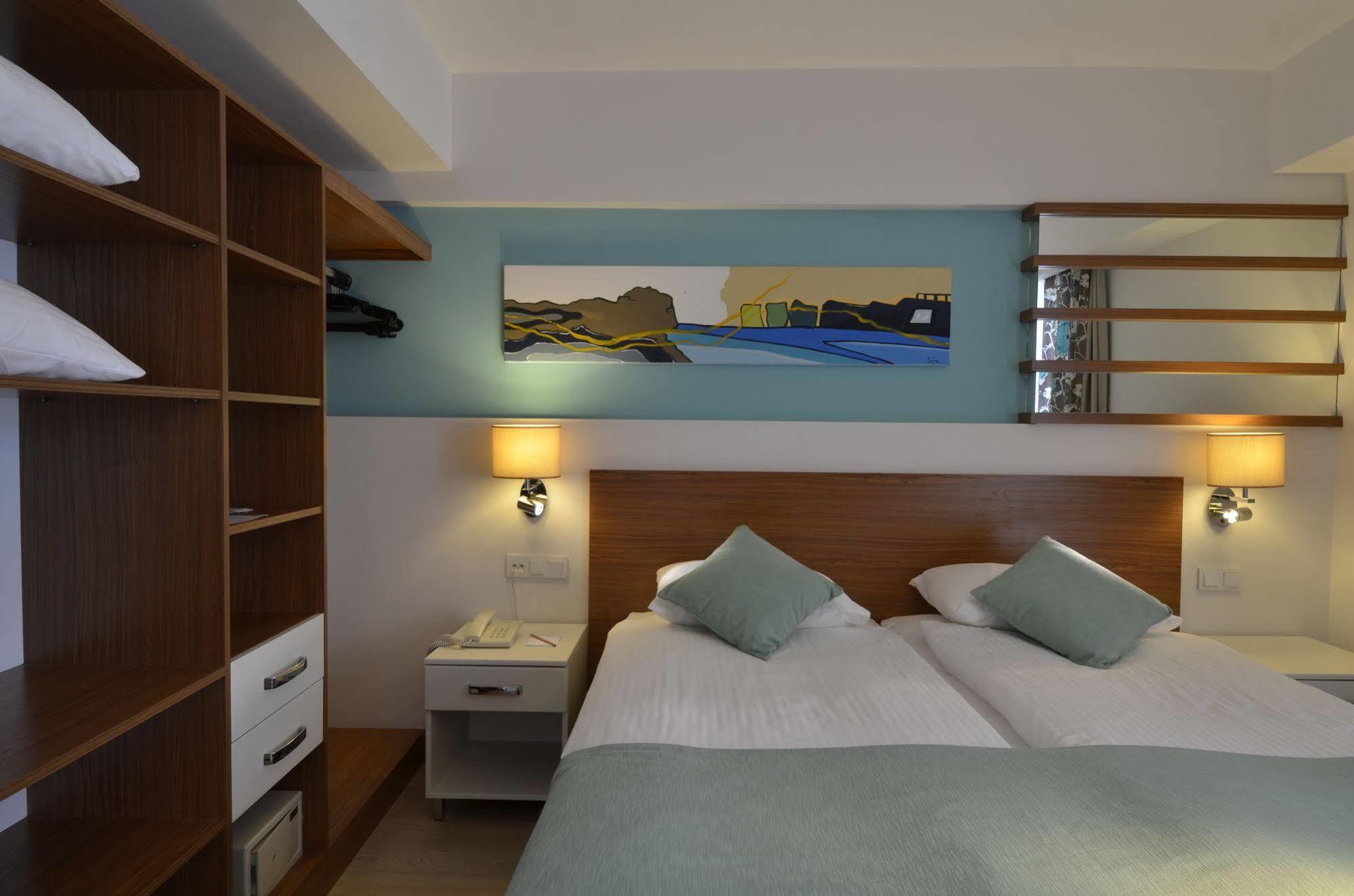 Hotel Calimera 4*