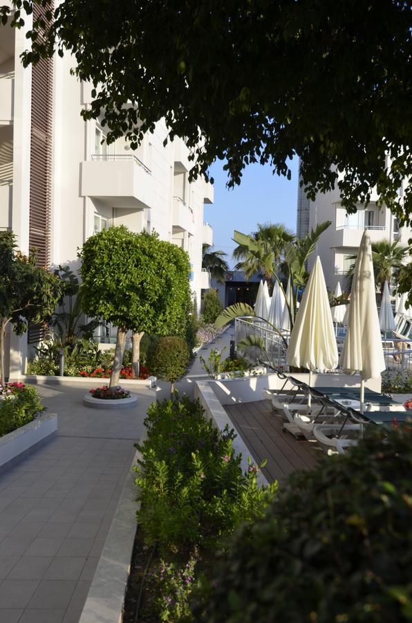 Calimera 4* Side