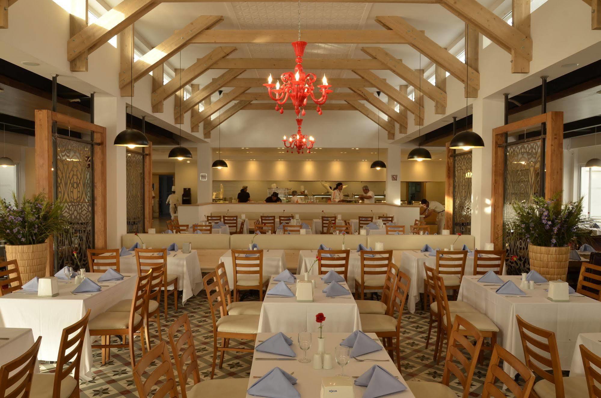 Calimera Hotel 4*